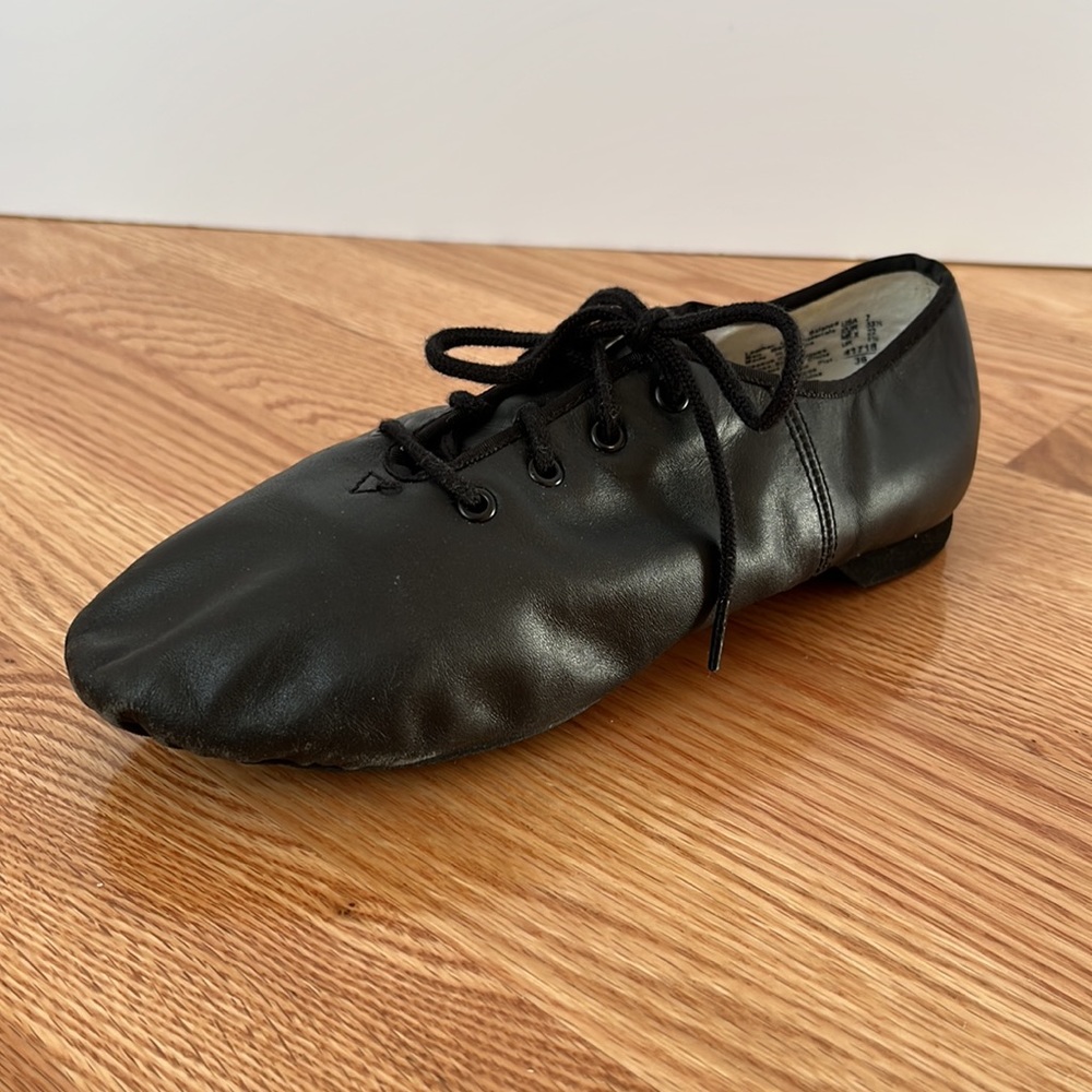 SPOTLIGHTS Black Split Sole Jazz Shoe